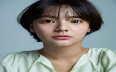 Nữ diễn viên Song Yoo Jung bất ngờ qua đời ở tuổi 27